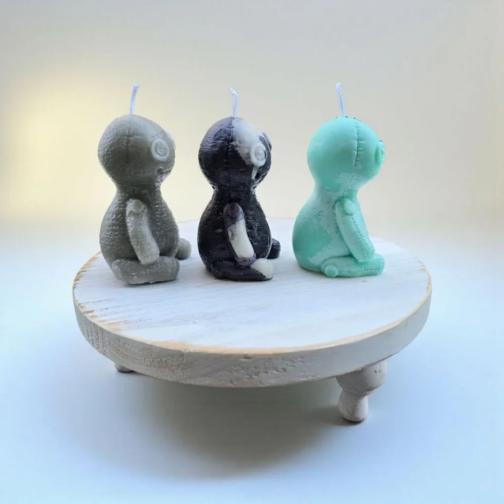 Handmade ✦ Voodoo Doll Candle ✦ Sculpted Soy Wax Spooky Collectible Scented NEW